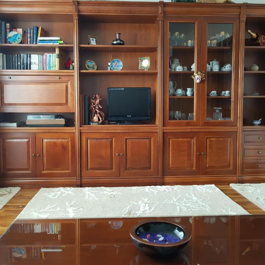 Apartament Garsoniera Mihaela Petroszany Zewnętrze zdjęcie